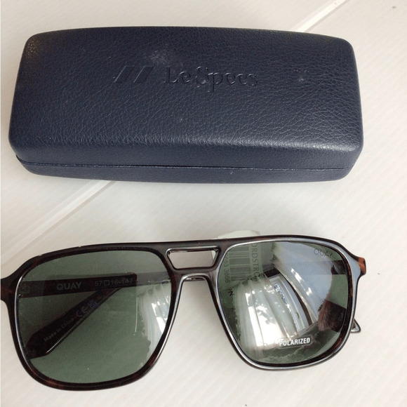 NEW ! on the Fly POLARIZED Quay Australia Brown Sunglasses with Green Lenses